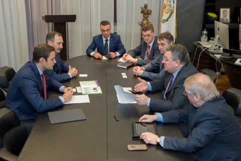 Meeting of OAO "Kirov plant" General Director G. P. Semenenko with the leadership of the Peter the Great Polytechnic University and the leadership of the CVRE Department