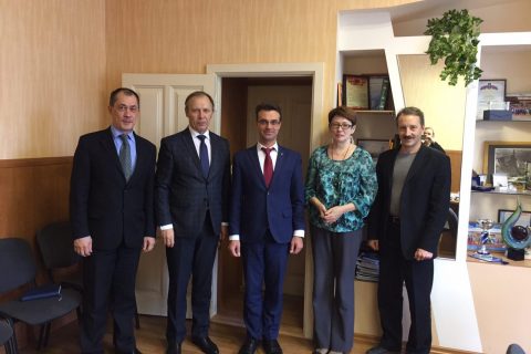 Visit of CVRE Department head Yu. V. Kozhukhov to the NPO "Iskra". From left to right: chief designer for compressor equipment NPO "Iskra" Yu. P. Eryshkin, Deputy General Designer Chief designer for fuel and energy S. I. Burdyugov, CVRE Department head Yu. V. Kozhukhov SPBPU Yu. V. Kozhukhov, head of the design department for the development of compressors E. L. Selyanskaya, Deputy head of the Department S. V. Kasyanov