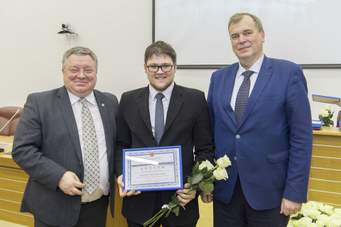 Awarding of the project Manager of the scientific and engineering center A. M. Danilishin-the winner of the 2017 competition for Government prizes of St. Petersburg in the field of scientific and pedagogical activity. The prize is presented by the rector of Peter the Great St. Petersburg Polytechnic University A. I. Rudskoy and the Chairman of the Committee on science and higher school of St. Petersburg administration A. S. Maksimov