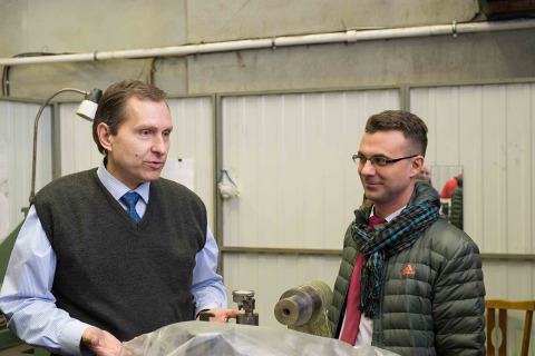 Head of the Department "Compressor, vacuum and refrigeration engineering" Yu. V. Kozhukhov and Chief designer of OOO "Arsenal mashinostroenie " D. E. Fedotov