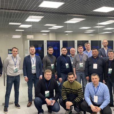 Yury Kozhukhov, Head of the CVRE&SGTP scientific group, and Sergey Kartashov, Deputy Head of the group, together with participants of the strategic session of Gazpromneft-STC LLC and partner universities in the framework of the development of the personnel reserve of the Gaz function at the Polytechnic Supercomputer Center