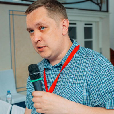Conference 2023: Yaroslav Seryakov, Deputy Head of the Chief Mechanic Department of Cryogas-Vysotsk LLC, asks the speakers a question