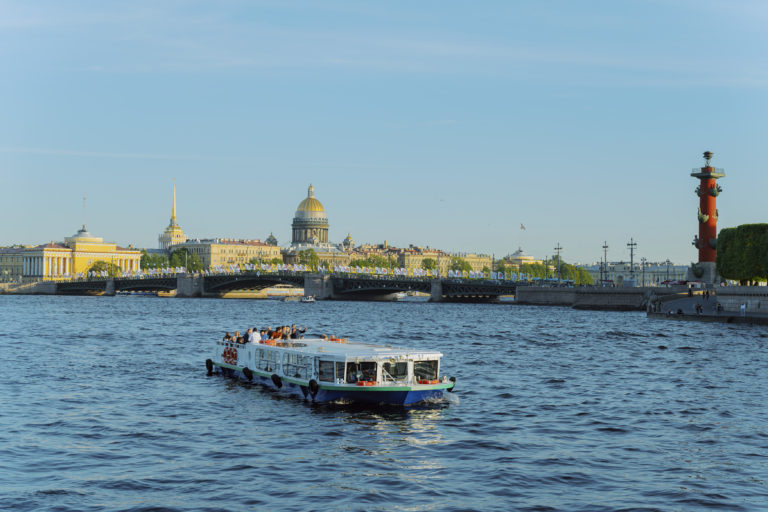 Banquet for the conference participants on a boat on the Neva River.